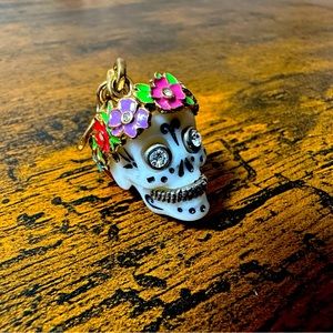 2012 LIMITED EDITION  JUICY COUTURE SUGAR SKULL Charm YJRU6032 Halloween